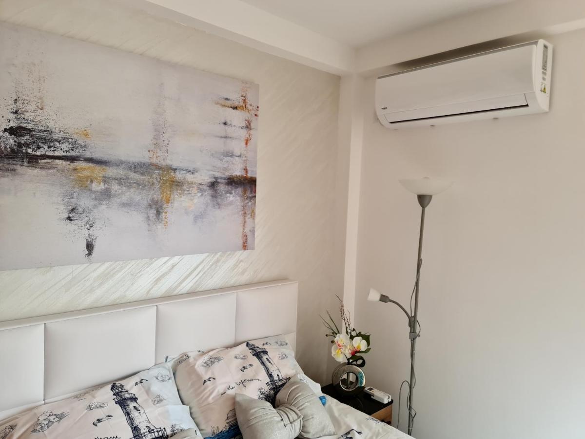 בודווה Apartman Elijana מראה חיצוני תמונה