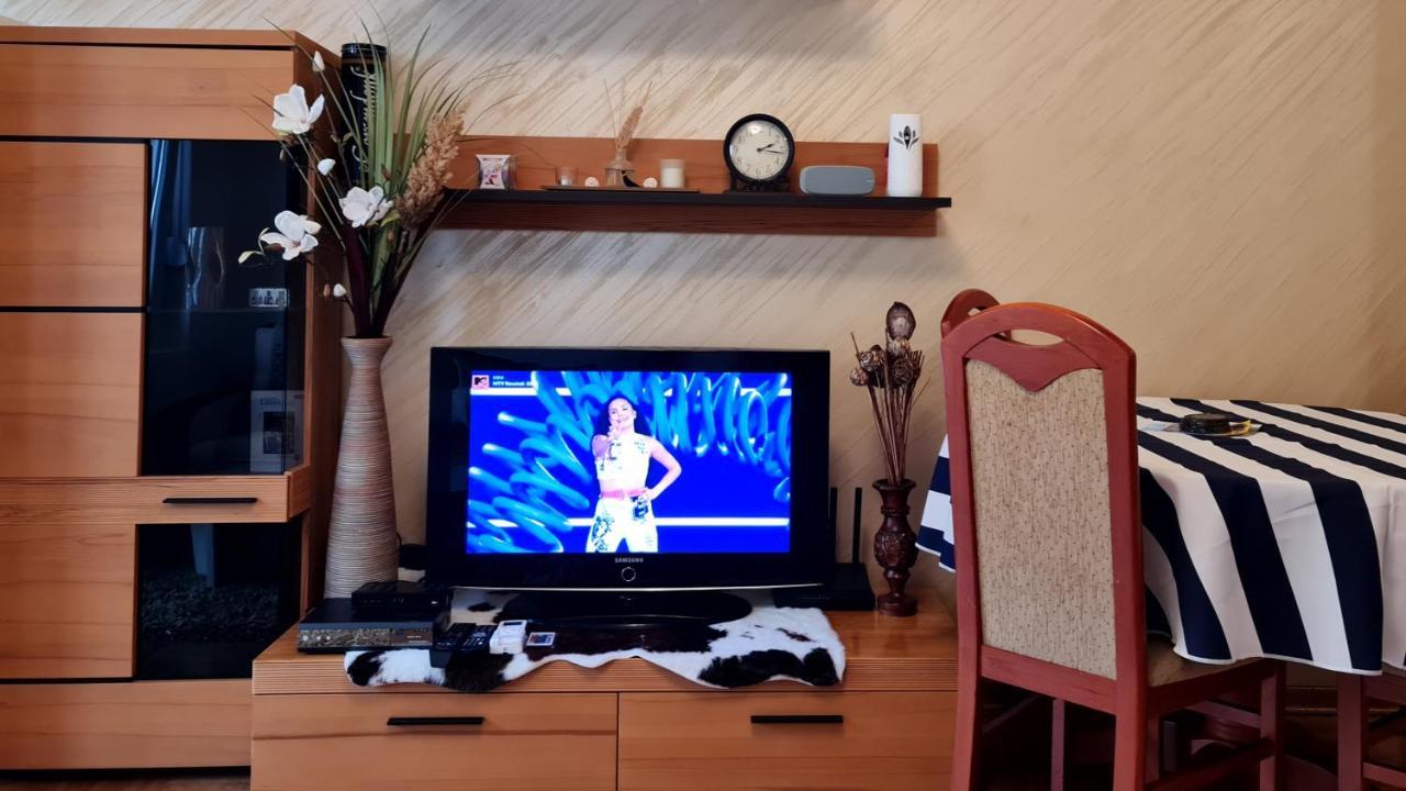 בודווה Apartman Elijana מראה חיצוני תמונה