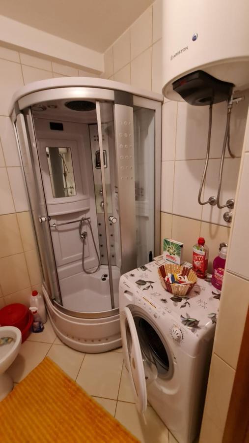 בודווה Apartman Elijana מראה חיצוני תמונה
