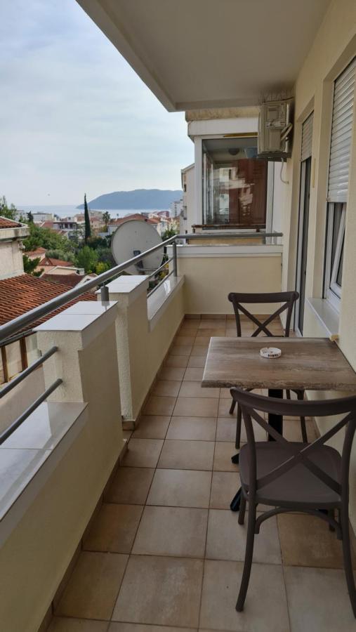בודווה Apartman Elijana מראה חיצוני תמונה